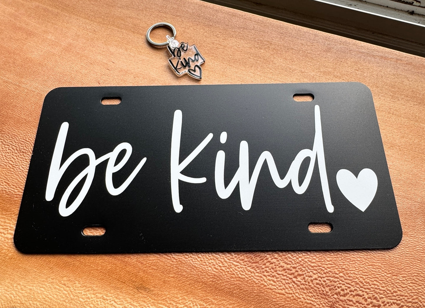 Be Kind Gift Set - License Plate + Acrylic Keychain