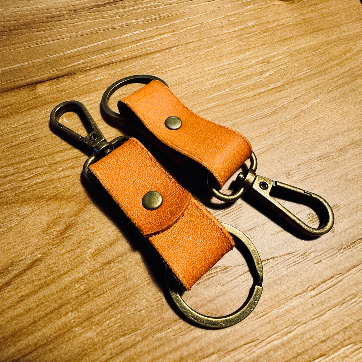 British Tan minimalist leather keychain with antique brass hardware
